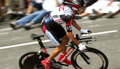 开云体育官方网站网址-PSG未能突破切尔西防线遗憾落败，slp的切尔西