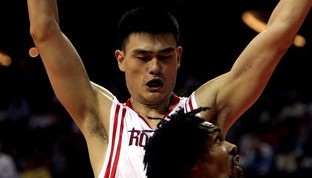 开云入口-顶级中锋如何在防守端控制节奏，中锋怎么防守